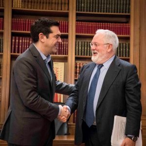 Συνάντηση του Πρωθυπουργού με τον Επίτροπο Ενέργειας και Δράσης για το Κλίμα, κ. Μ. Αρίας Κανιέτε