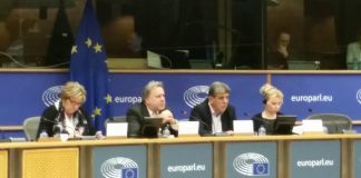 Ανάγκη ενίσχυσης της κοινωνικής διάστασης και του εκδημοκρατισμού της οικονομικής διακυβέρνησης της Ευρωπαϊκής Ένωσης