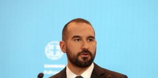 «Για πρώτη φορά μετά από 8 έτη είμαστε κοντά σε συνολική λύση που δεν θα μεταθέτει το πρόβλημα»