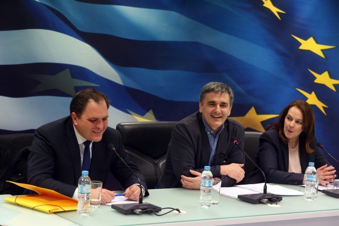 ΤΣΑΚΑΛΩΤΟΣ Ε ΠΑΠΑΝΑΤΣΙΟΥ Κ ΣΥΝΕΝΤΕΥΞΗ ΤΥΠΟΥ