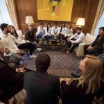 Συνάντηση του Πρωθυπουργού με αθλητές και αθλήτριες της Εθνικής Ομάδας Κλειστού Στίβου