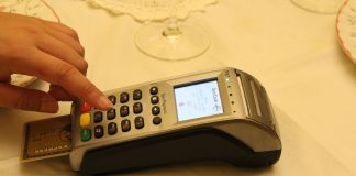 Ποιες κατηγορίες επαγγελμάτων & επιχειρήσεων υποχρεούνται να εγκαταστήσουν POS εντός 3 μηνών