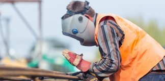 Δυνατότητα αναγνώρισης έως και 12 «πλασματικών» ετών στον δημόσιο τομέα και έως 7 στον ευρύτερο δημόσιο και ιδιωτικό τομέα