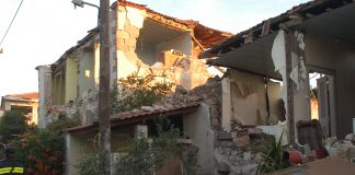 Συνεχίζονται για 4η ημέρα οι δευτεροβάθμιοι έλεγχοι στις σεισμόπληκτες περιοχές της Λέσβου