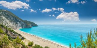 Το 2016 χρονιά νέου ρεκόρ αφίξεων και διεθνών διακρίσεων για τον ελληνικό τουρισμό