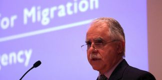 «Σε εξέλιξη το πρόγραμμα ενοικίασης καταλυμάτων και παροχής προπληρωμένων καρτών για πρόσφυγες»