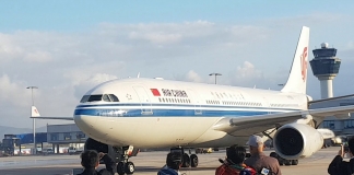 Στο «Ελ.Βενιζέλος» η πρώτη απευθείας πτήση Αθήνας – Πεκίνου της Air China