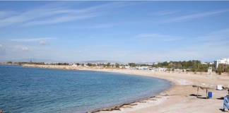 Σταδιακή ολοκλήρωση των εργασιών καθαρισμού των ακτών του παραλιακού μετώπου