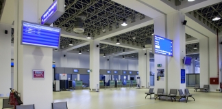 53.5 εκατ. επιβάτες διακινήθηκαν το 10μηνο του 2017 στα ελληνικά αεροδρόμια καταγράφοντας αύξηση 9,9% σε σχέση με το 2016 . Αύξηση 4,9% στις πτήσεις εξωτερικού.