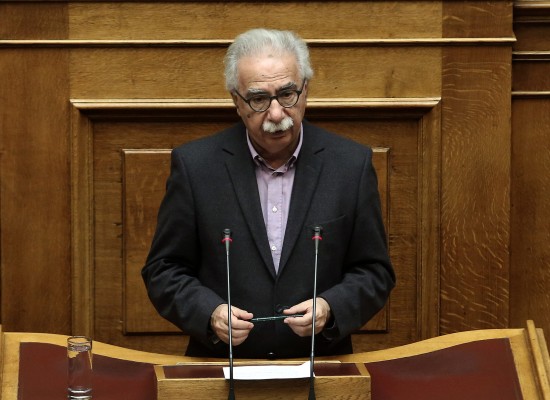 γαβρόγλου_βουλή.jpg_550_400
