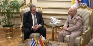 Συνάντηση ΥΕΘΑ Πάνου Καμμένου με τον Υπουργό Άμυνας της Αιγύπτου Sedki Sobhy στο Κάιρο