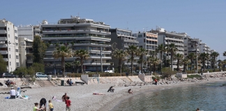 Πλήρης άρση της απαγόρευσης κολύμβησης που είχε επιβληθεί σε ακτές του Σαρωνικού Κόλπου μετά τη βύθιση του Δ/Ξ «ΑΓΙΑ ΖΩΝΗ ΙΙ»