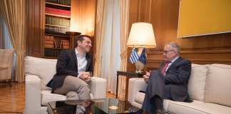 «Τώρα είναι η ώρα για μια τομή στο ζήτημα του χρέους»