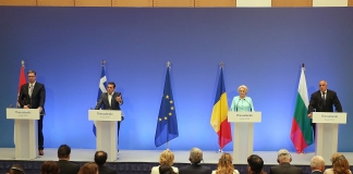 «Θέτουμε τις βάσεις για τα Βαλκάνια που δεν βασίζονται στον εθνικισμό, στη φοβικότητα και στην εσωστρέφεια αλλά στη συνανάπτυξη και τη συνεργασία»