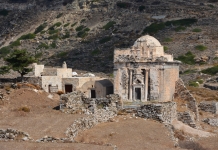 Ασύλητος τάφος επιφανούς γυναίκας ήρθε στο φως στην Επισκοπή Σικίνου