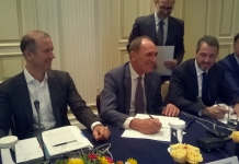 Υπογραφή συμφωνίας για το ΔΕΣΦΑ