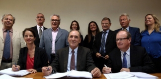 Μονογραφή συμβάσεων παραχώρησης για έρευνα και εκμετάλλευση υδρογονανθράκων