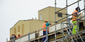 Ένταξη στο ΠΔΕ έργου για επισκευές και επιδότηση ενοικίου για πυρόπληκτους
