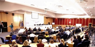 «Εντείνουμε τους ρυθμούς εργασίας για να διευκολύνουμε την ανάπτυξη των start up επιχειρήσεων»