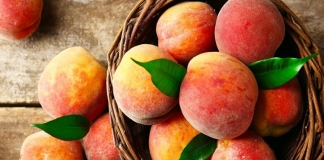 Ενισχύσεις de minimis 10,2 εκατ. ευρώ στους ροδακινοπαραγωγούς