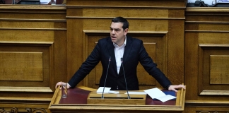 «Μετά τη σημερινή ψηφοφορία οι γείτονές μας θα πρέπει να στείλουν αίτημα στις χώρες του ΟΗΕ προκειμένου εφεξής να μην τους αποκαλούν ‘Μακεδονία’ αλλά ‘Βόρεια Μακεδονία’»