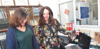 Υπολογιστές και βιντεοπροβολείς παραδίδονται αυτές τις ημέρες από το ΥΜΑΘ, σε δεκάδες σχολεία της Μακεδονίας και της Θράκης