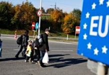 Για την αποχώρηση των αναγνωρισμένων προσφύγων από το πρόγραμμα «ΕΣΤΙΑ» και Δομές Φιλοξενίας