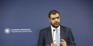 Ενημέρωση Πολιτικών Συντακτών και ανταποκριτών Ξένου Τύπου από τον Υφυπουργό παρά τω Πρωθυπουργώ και Κυβερνητικό Εκπρόσωπο Παύλο Μαρινάκη