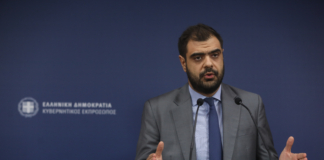 Ενημέρωση πολιτικών συντακτών και ανταποκριτών ξένου Τύπου από τον Κυβερνητικό Εκπρόσωπο Παύλο Μαρινάκη