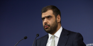 Ενημέρωση πολιτικών συντακτών και ανταποκριτών ξένου Τύπου από τον Κυβερνητικό Εκπρόσωπο Παύλο Μαρινάκη