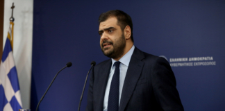 Ενημέρωση πολιτικών συντακτών και ανταποκριτών ξένου Τύπου από τον Κυβερνητικό Εκπρόσωπο Παύλο Μαρινάκη