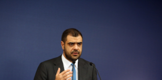 Ενημέρωση πολιτικών συντακτών και ανταποκριτών ξένου Τύπου από τον Υφυπουργό παρά τω Πρωθυπουργώ και Κυβερνητικό Εκπρόσωπο Παύλο Μαρινάκη