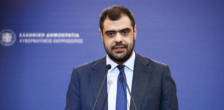 Ενημέρωση πολιτικών συντακτών και ανταποκριτών ξένου Τύπου από τον Υφυπουργό παρά τω Πρωθυπουργώ και Κυβερνητικό Εκπρόσωπο Παύλο Μαρινάκη