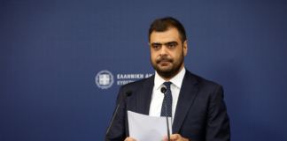 Ενημέρωση πολιτικών συντακτών και ανταποκριτών ξένου Τύπου από τον Υφυπουργό παρά τω Πρωθυπουργώ και Κυβερνητικό Εκπρόσωπο Παύλο Μαρινάκη