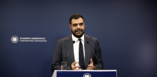 Ενημέρωση πολιτικών συντακτών και ανταποκριτών ξένου Τύπου από τον Υφυπουργό παρά τω Πρωθυπουργώ και Κυβερνητικό Εκπρόσωπο Παύλο Μαρινάκη