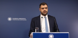 Ενημέρωση πολιτικών συντακτών και ανταποκριτών ξένου Τύπου από τον Υφυπουργό παρά τω Πρωθυπουργώ και Κυβερνητικό Εκπρόσωπο Παύλο Μαρινάκη