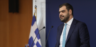 Ενημέρωση πολιτικών συντακτών και ανταποκριτών ξένου Τύπου από τον Υφυπουργό παρά τω Πρωθυπουργώ και Κυβερνητικό Εκπρόσωπο Παύλο Μαρινάκη