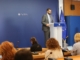 Η ενημέρωση των πολιτικών συντακτών και ανταποκριτών ξένου Τύπου από τον Υφυπουργό παρά τω Πρωθυπουργώ και Κυβερνητικό Εκπρόσωπο Παύλο Μαρινάκη