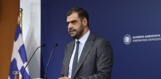 Ενημέρωση πολιτικών συντακτών και ανταποκριτών ξένου Τύπου από τον Υφυπουργό παρά τω Πρωθυπουργώ και Κυβερνητικό Εκπρόσωπο Παύλο Μαρινάκη
