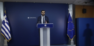Ενημέρωση πολιτικών συντακτών και ανταποκριτών ξένου Τύπου από τον Υφυπουργό παρά τω Πρωθυπουργώ και Κυβερνητικό Εκπρόσωπο Παύλο Μαρινάκη