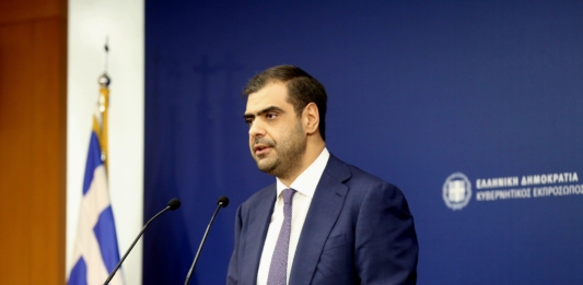 Ενημέρωση πολιτικών συντακτών και ανταποκριτών ξένου Τύπου από τον Υφυπουργό παρά τω Πρωθυπουργώ και Κυβερνητικό Εκπρόσωπο Παύλο Μαρινάκη