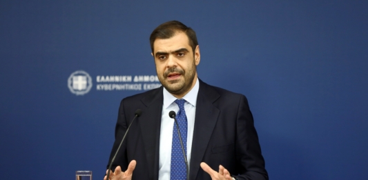 Ενημέρωση πολιτικών συντακτών και ανταποκριτών ξένου Τύπου από τον Υφυπουργό παρά τω Πρωθυπουργώ και Κυβερνητικό Εκπρόσωπο Παύλο Μαρινάκη