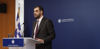 Ενημέρωση των πολιτικών συντακτών και των ανταποκριτών ξένου Τύπου από τον Υφυπουργό παρά τω Πρωθυπουργώ και Κυβερνητικό Εκπρόσωπο Παύλο Μαρινάκη