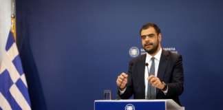 Ενημέρωση πολιτικών συντακτών και ανταποκριτών ξένου Τύπου από τον Υφυπουργό παρά τω Πρωθυπουργώ και Κυβερνητικό Εκπρόσωπο Παύλο Μαρινάκη