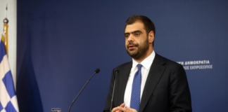 Ενημέρωση των πολιτικών συντακτών και ανταποκριτών ξένου Τύπου από τον Υφυπουργό παρά τω Πρωθυπουργώ και Κυβερνητικό Εκπρόσωπο Παύλο Μαρινάκη
