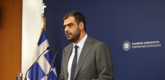 Ενημέρωση των πολιτικών συντακτών και ανταποκριτών ξένου Τύπου από τον Υφυπουργό παρά τω Πρωθυπουργώ και Κυβερνητικό Εκπρόσωπο Παύλο Μαρινάκη
