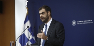 Ενημέρωση των πολιτικών συντακτών και ανταποκριτών ξένου Τύπου από τον Υφυπουργό παρά τω Πρωθυπουργώ και Κυβερνητικό Εκπρόσωπο Παύλο Μαρινάκη