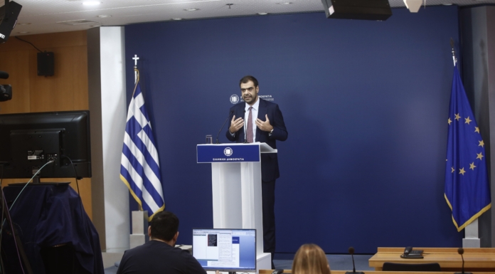 Ενημέρωση των πολιτικών συντακτών και ανταποκριτών ξένου Τύπου από τον Υφυπουργό παρά τω Πρωθυπουργώ και Κυβερνητικό Εκπρόσωπο Παύλο Μαρινάκη